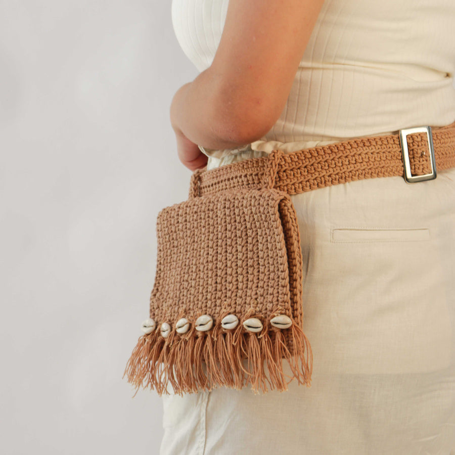 Shell Belt Crochet Bag