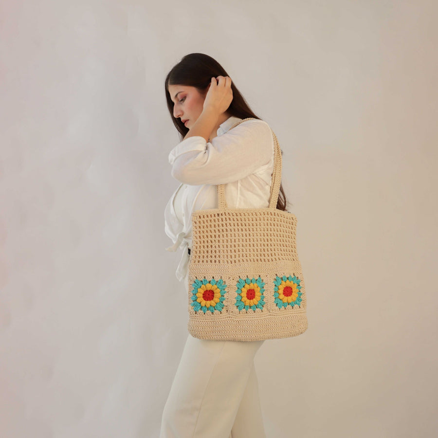 The Shopper's Crochet Tote Bag 2