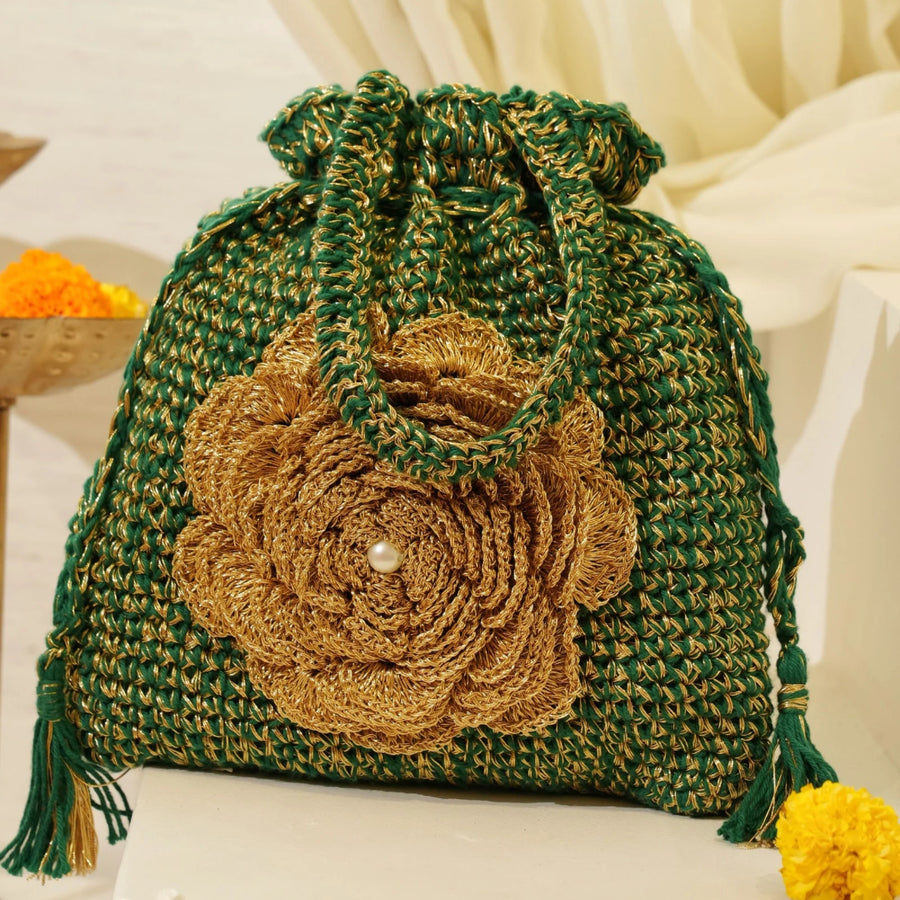 Emerald lustrous potli