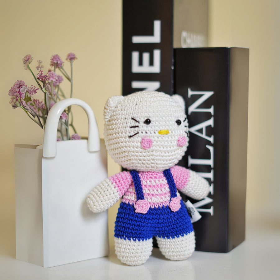 Hello Kitty Crochet Toy