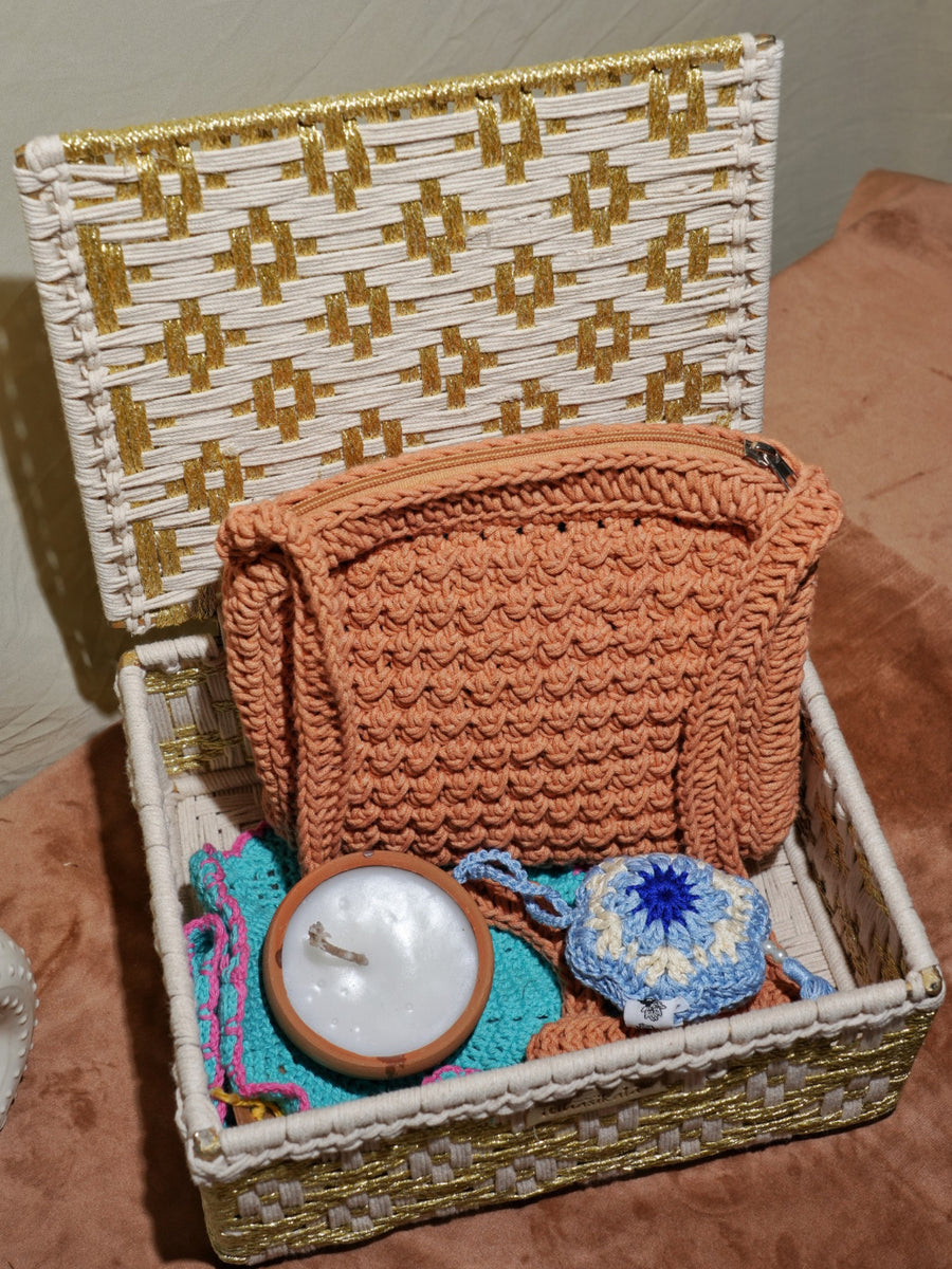 Earth and amber Gift box