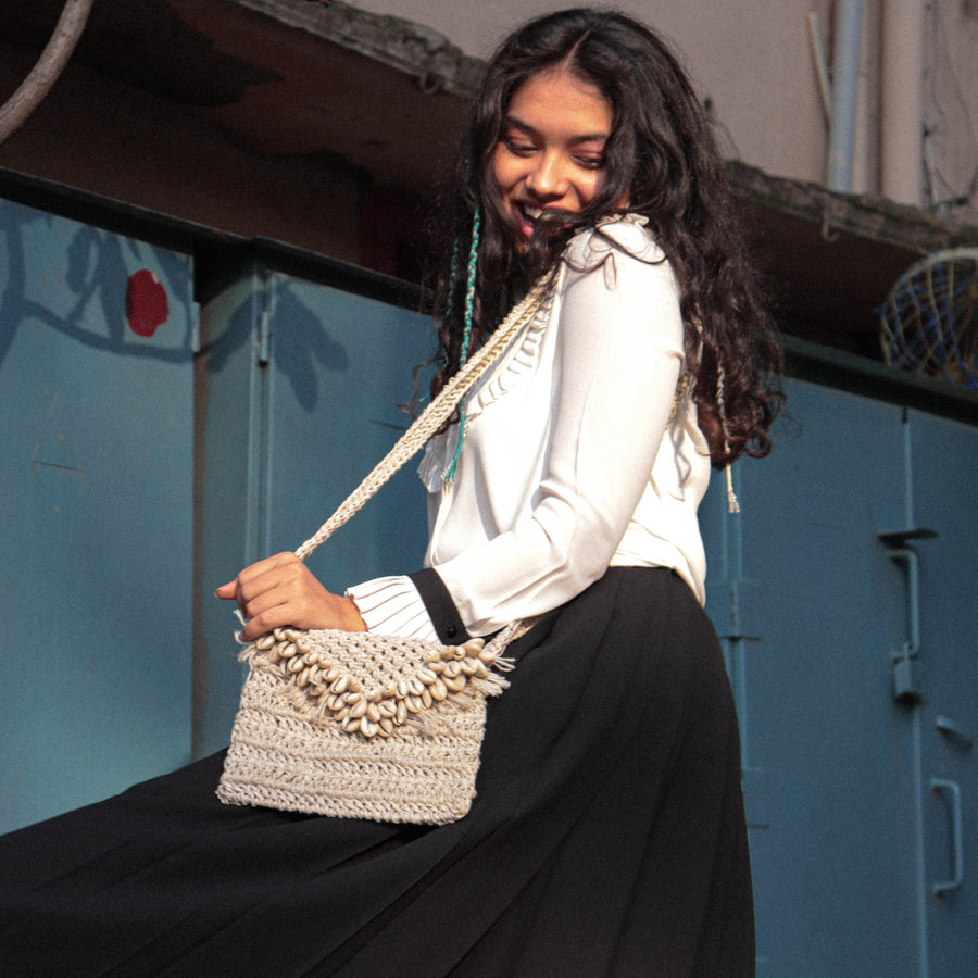 Shell White Crochet Sling Bag