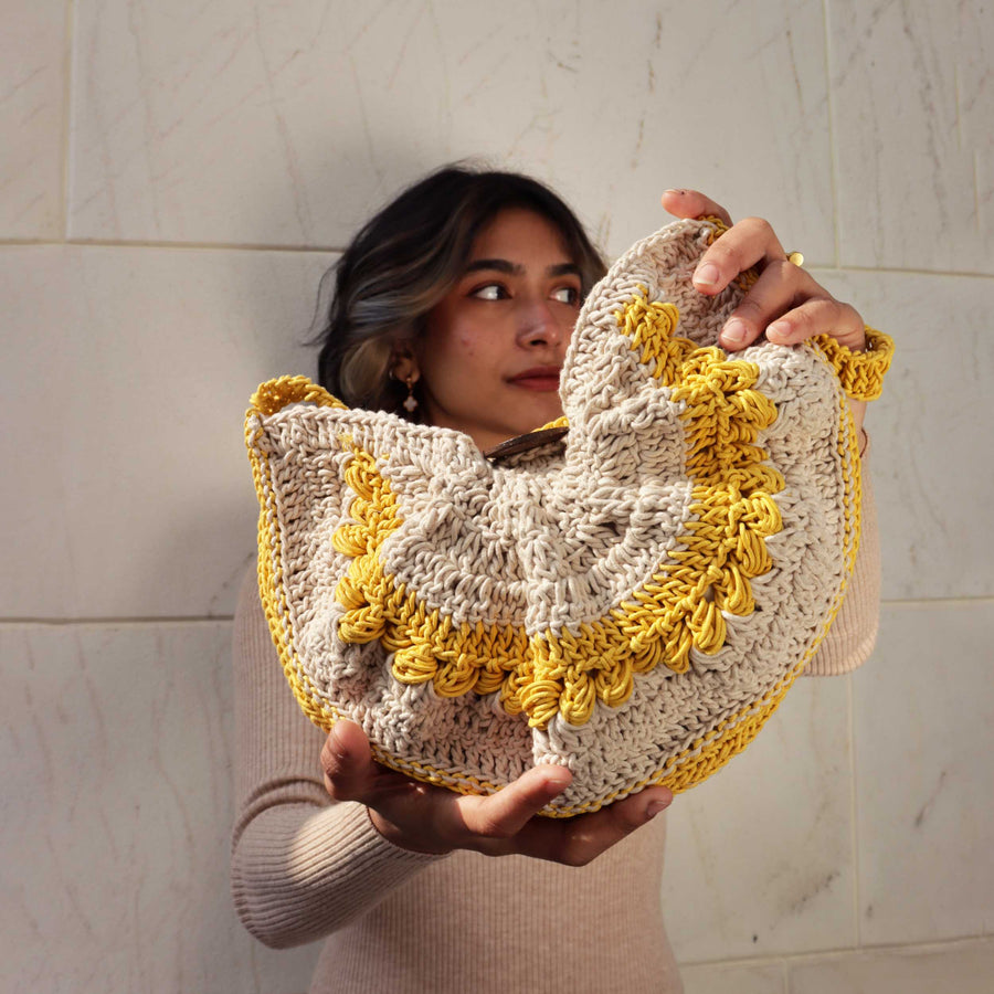 Sea Shell Crochet Cross-body Bag