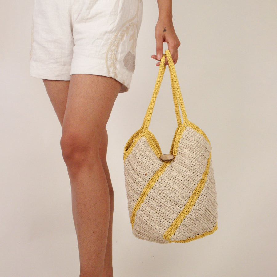 White Bucket Crochet Shoulder Bag