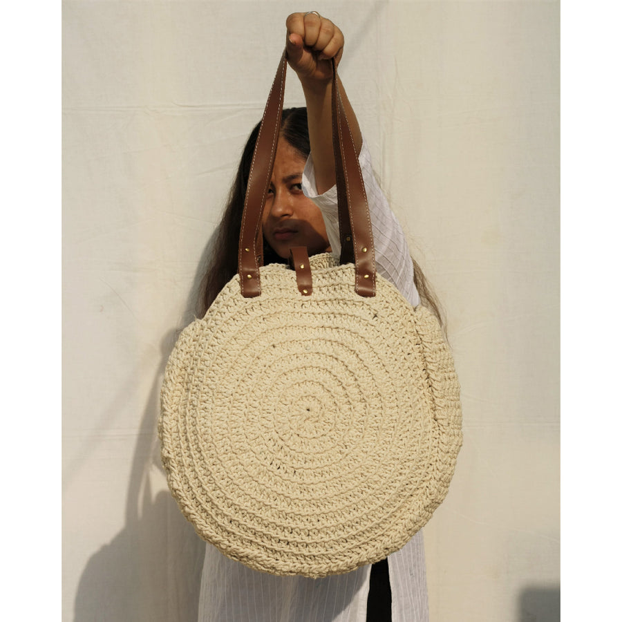 United urbane Crochet Shoulder Bag