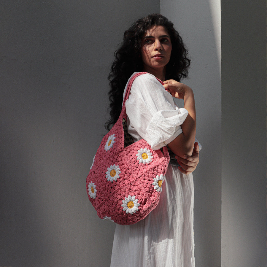 Pink Daisy Hobo Crochet Shoulder Bag