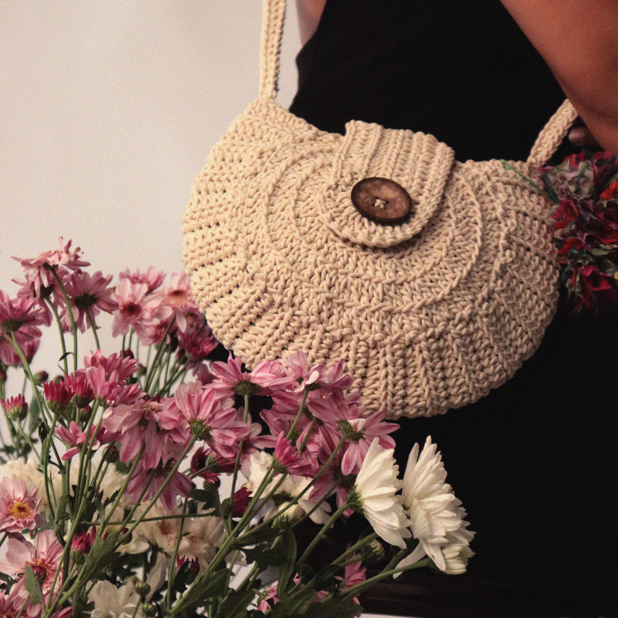 The 'D' Crochet Sling Bag